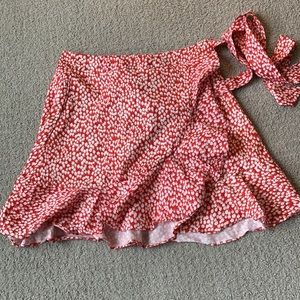 Flowy ruffle skirt